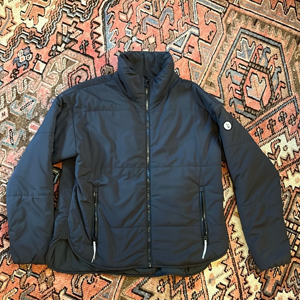 Like new Vuori Lost Canyon Insulated Jacket small